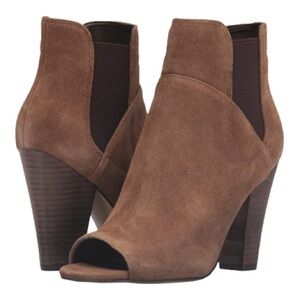 GUESS WOMEN’s BESY PEEP TOE ANKLE BOOTIE